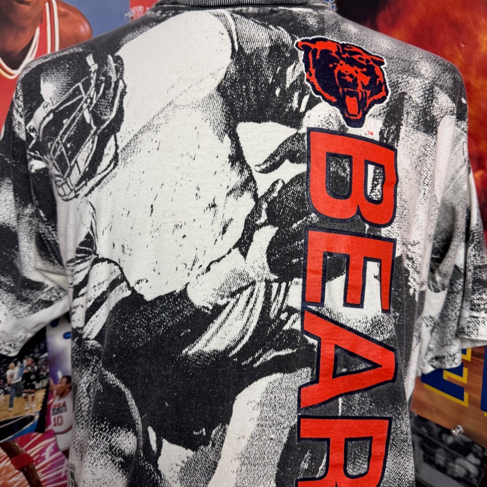 Vintage 90s Chicago Bears NFL Artex All Over Print T-Shirt Sz XL - Picture 2 of 6